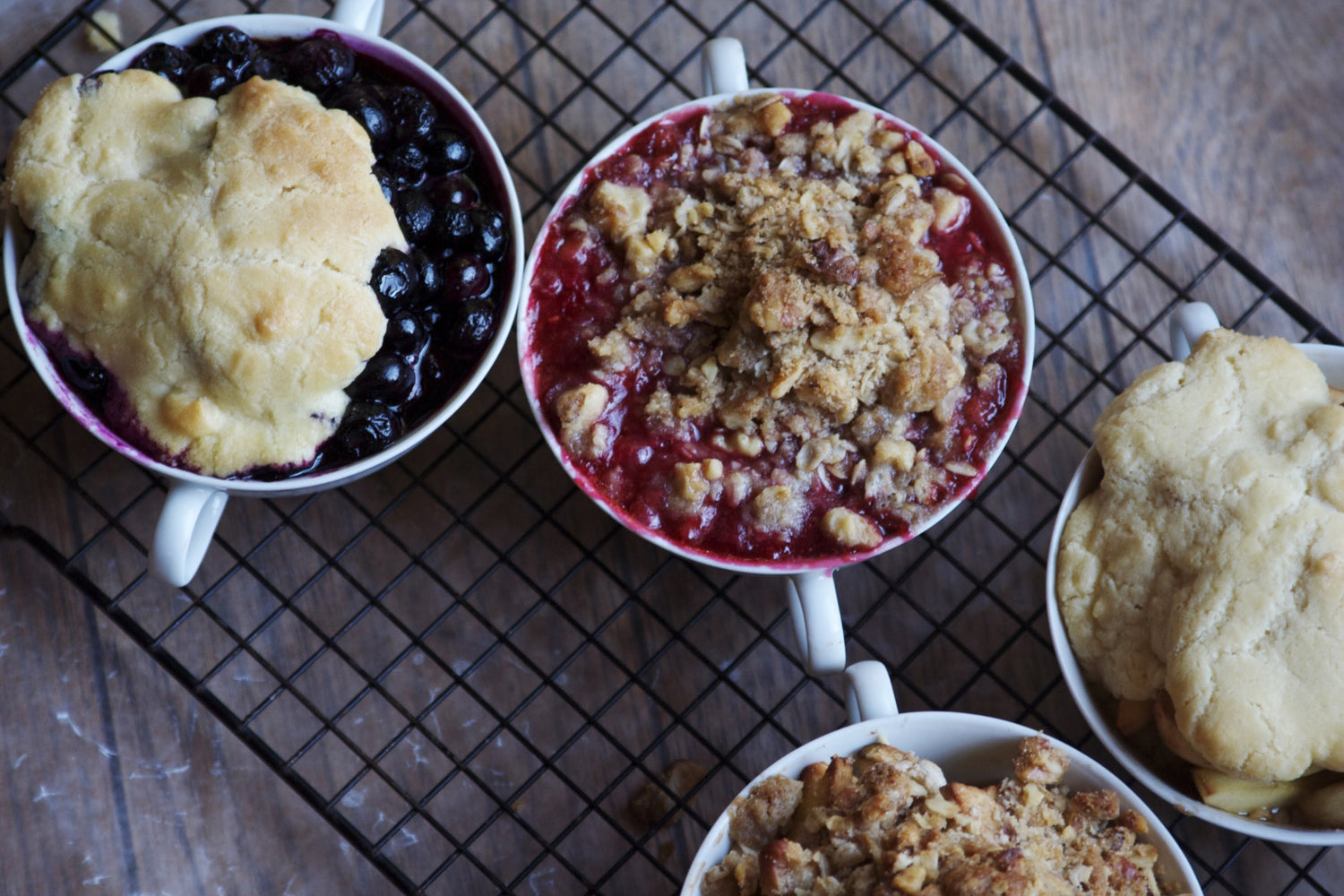 Apricot Berry Crumble